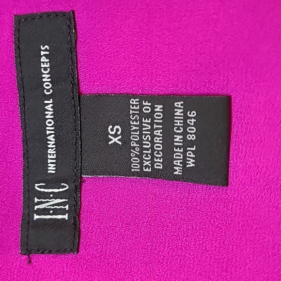INC INTERNATIONAL CONCEPTS FUCHSIA LONG SLEEVE V NECK CROSSOVER BLOUSE - Picture 12 of 14